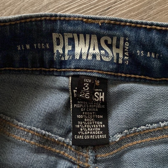 Vintage Style High-Rise Jean Shorts - Picture 3 of 3